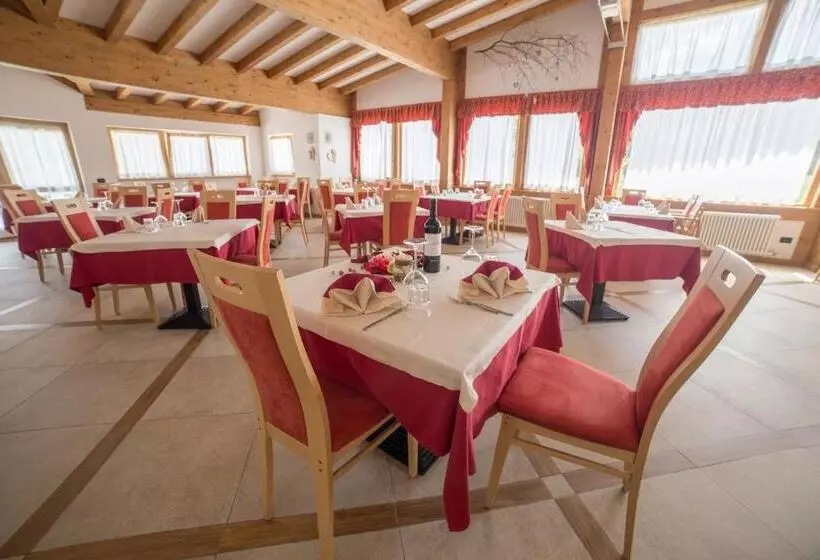 Отель Caminetto Mountain Resort