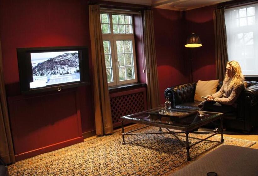 בית מלון כפרי Charl's