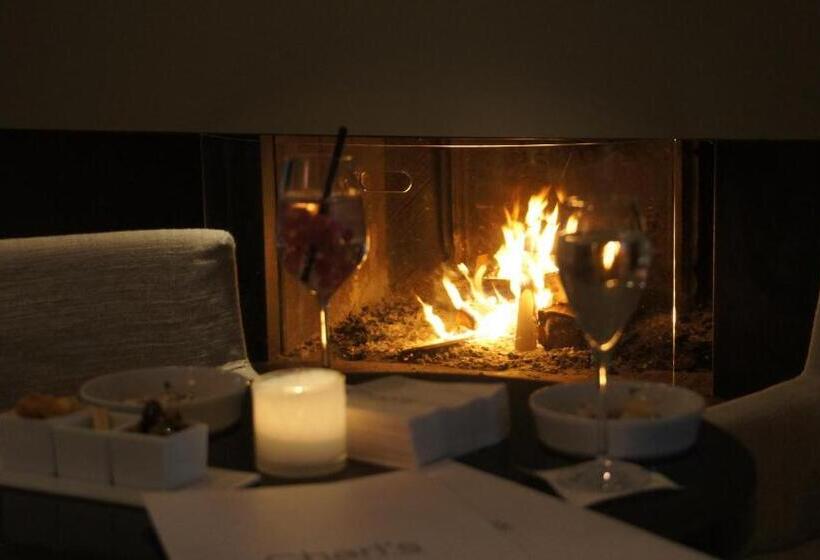 בית מלון כפרי Charl's