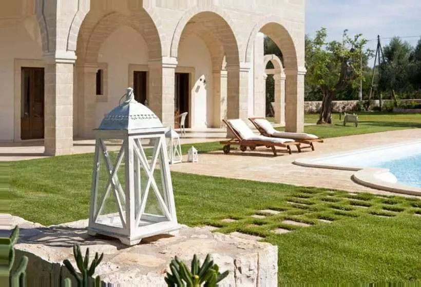 فندق Donna Lucrezia