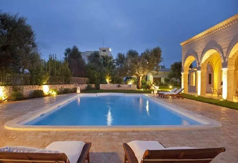 فندق Donna Lucrezia