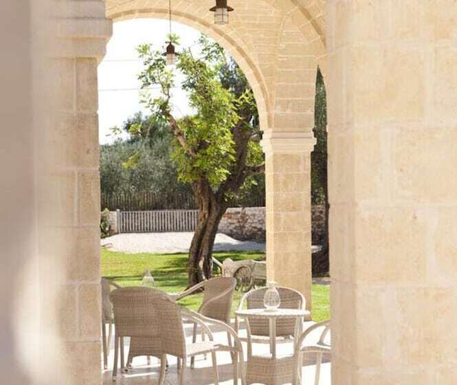 ホテル Donna Lucrezia