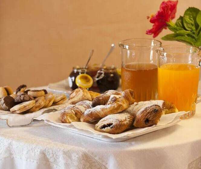 ホテル Donna Lucrezia