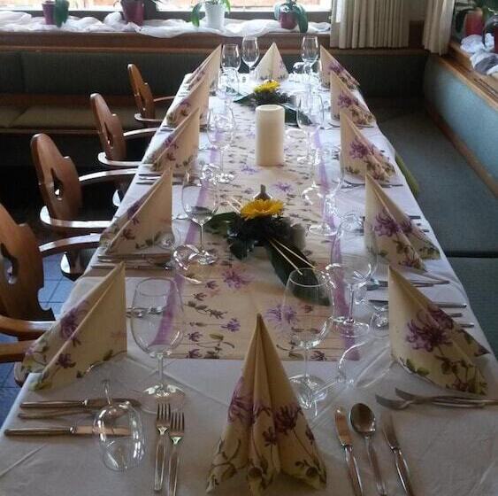 Отель Edelweiss