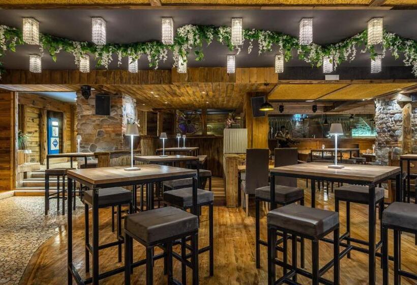 Garden Wellness Hotel S