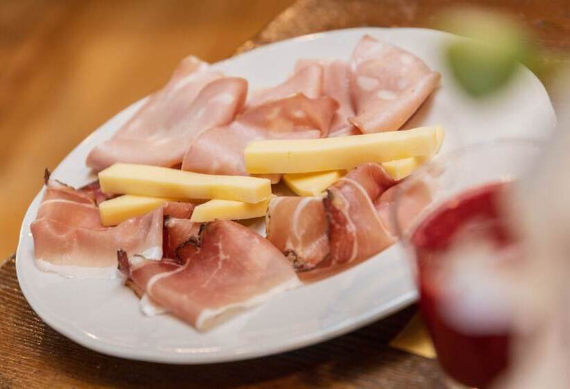 Garden Wellness Hotel S