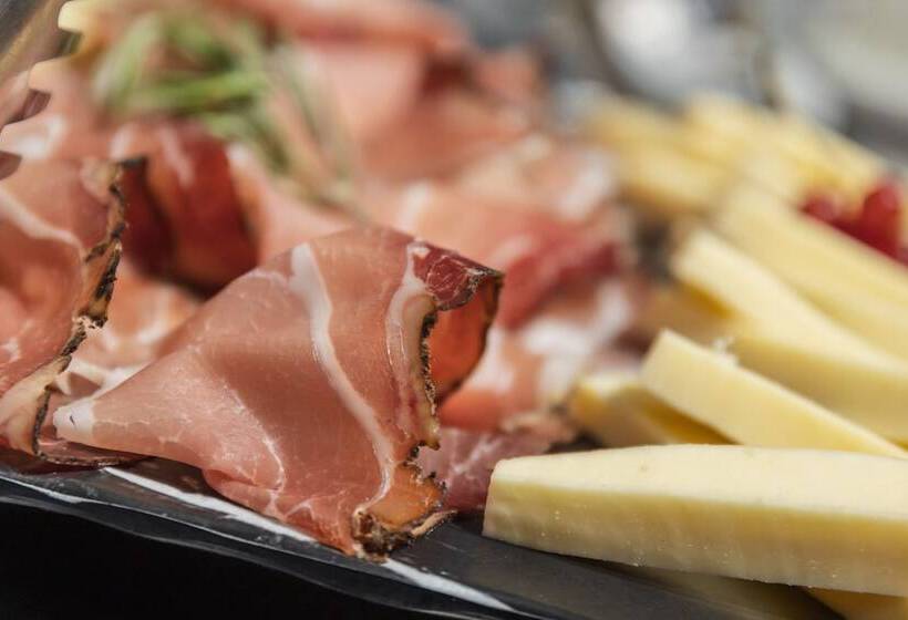 Garden Wellness Hotel S