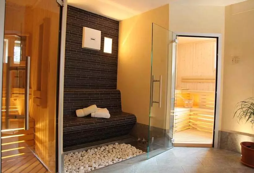 ホテル Garni Residence Alnö   Adults Only