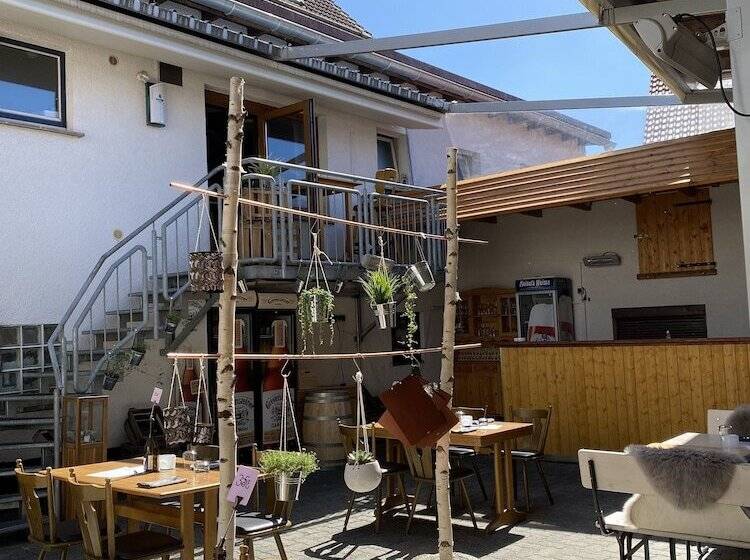 ホテル Gasthauskraft