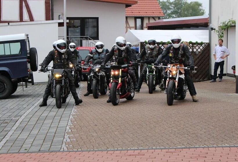 ホテル Gasthauskraft