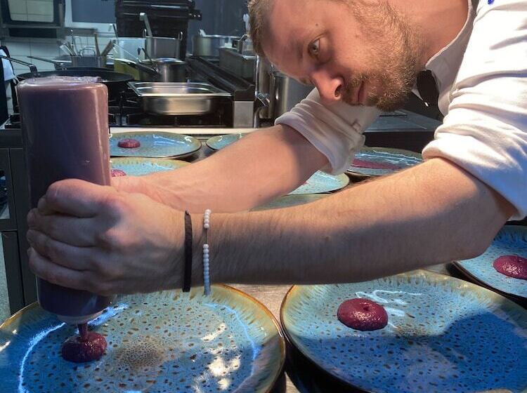 ホテル Gasthauskraft