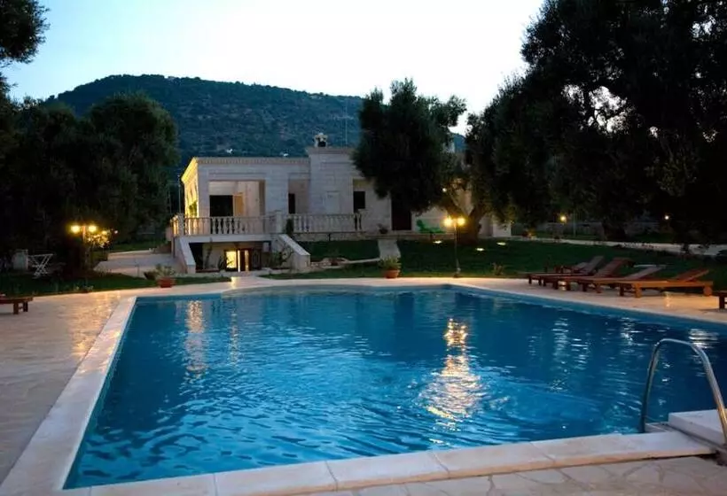 ホテル La Vigna Vecchia