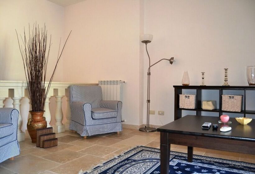 בית מלון כפרי La Vigna Vecchia