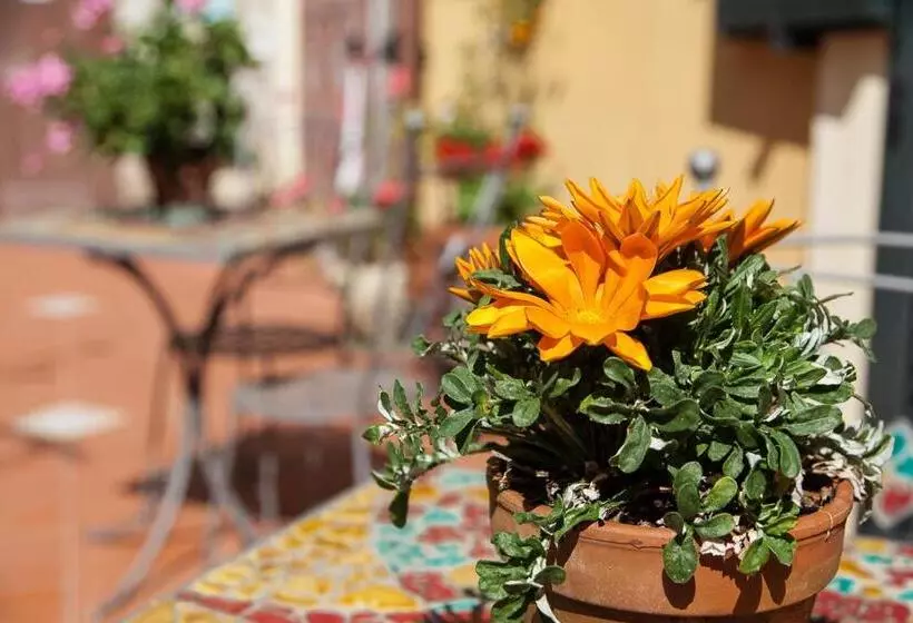 Отель L'argine Fiorito