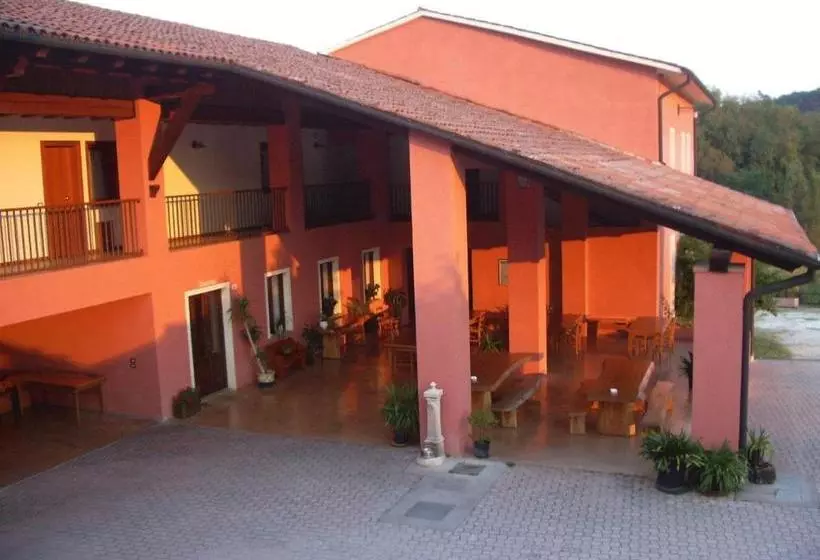 Отель Locanda Valbella