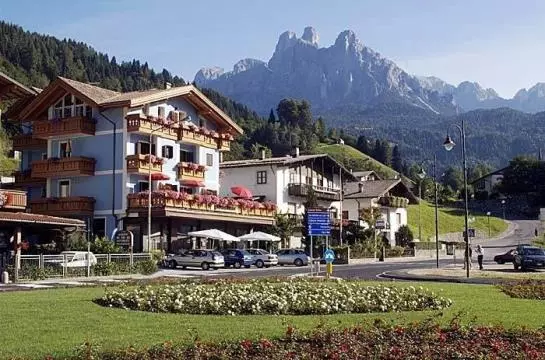 Отель Promenade