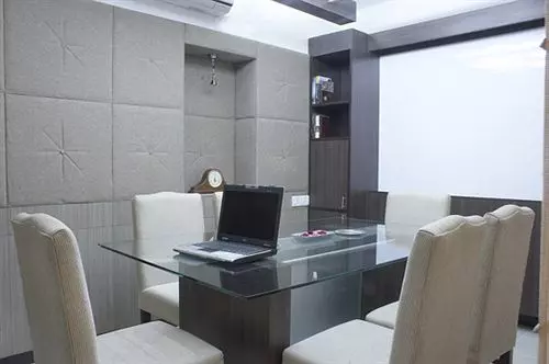 Red Carpet Residence