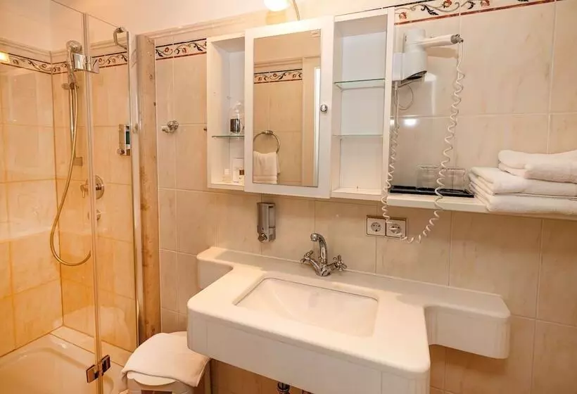 Schloss Hotel Wasserburg