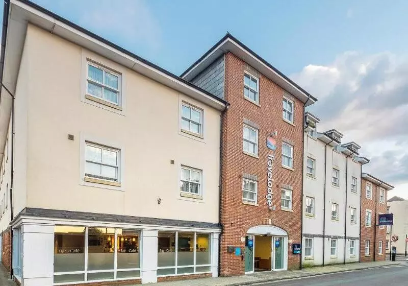 Hotel Travelodge Newport Isle Of Wight