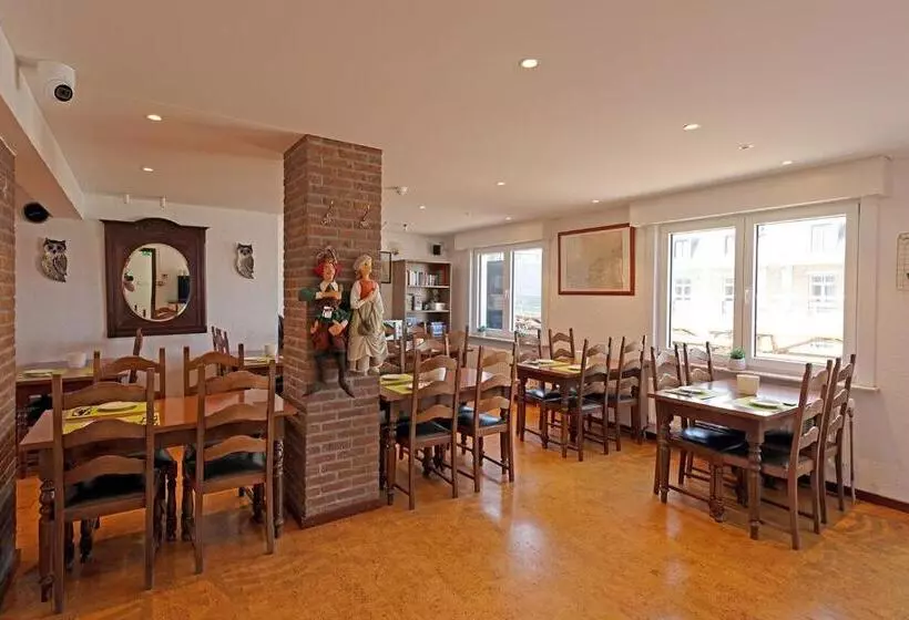 Отель Uilenspiegel