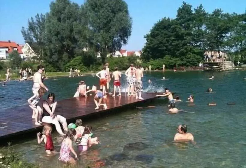 Отель Und Cafe Paso