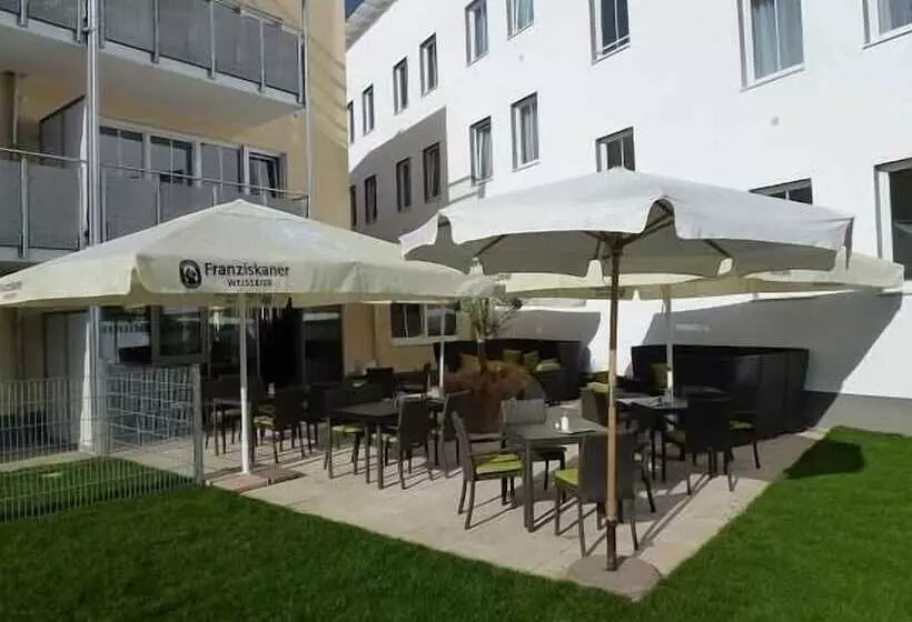 Отель Und Cafe Paso