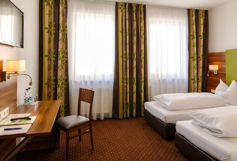 ホテル Und Cafe Paso