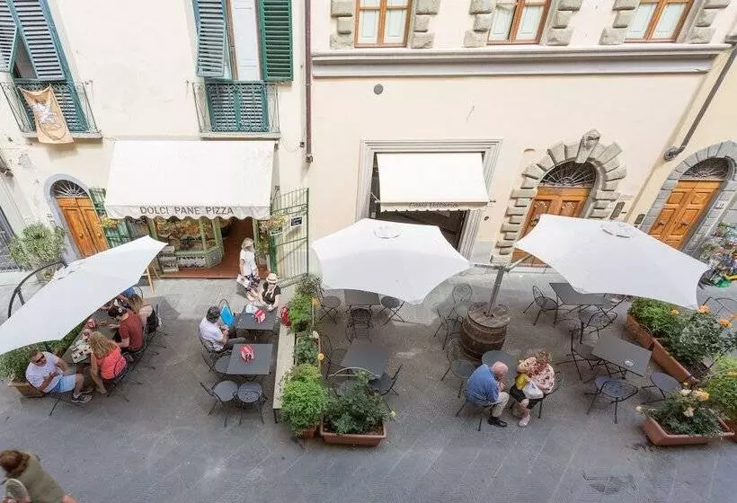 فندق Villa I Barronci Resort & Spa