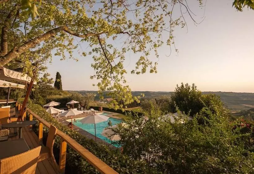 فندق Villa I Barronci Resort & Spa