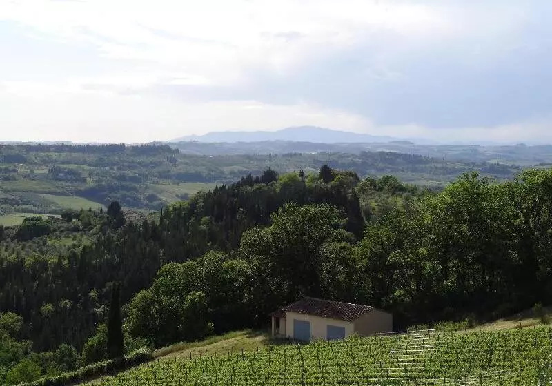 فندق Villa I Barronci Resort & Spa