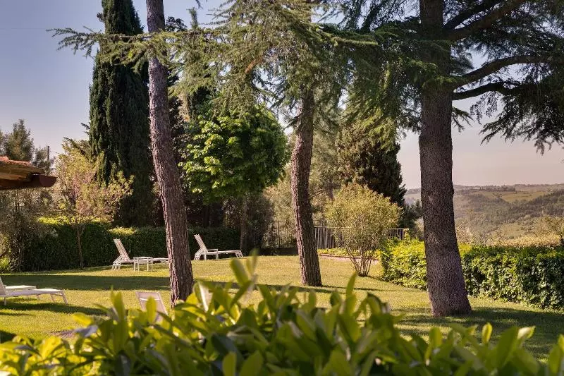 فندق Villa I Barronci Resort & Spa