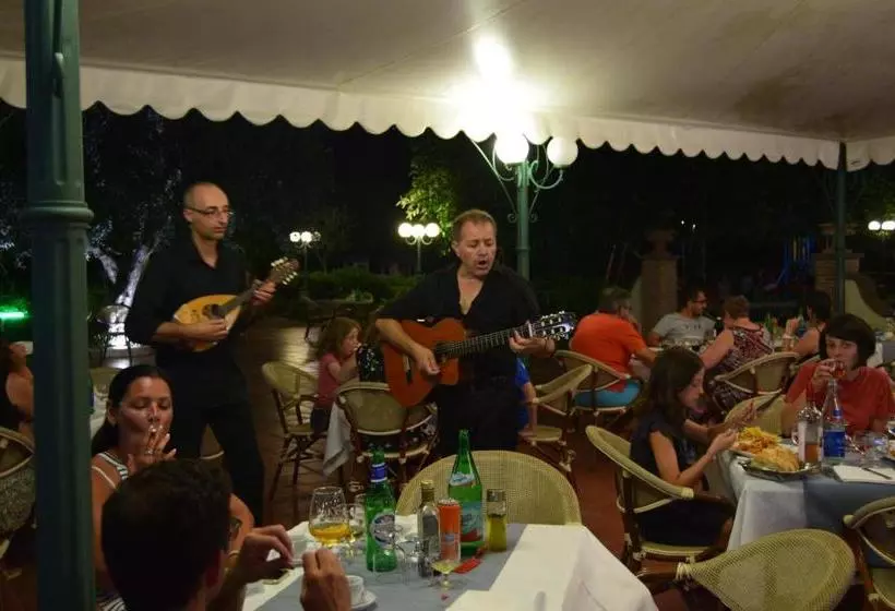 هتل Azienda Agrituristica Vivi Natura