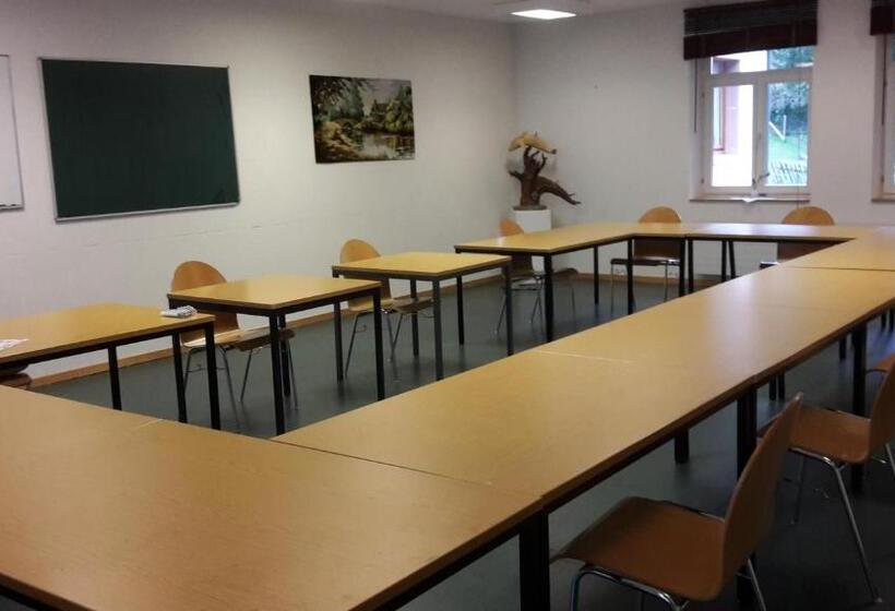 Пансион Europaisches Gaste Und Seminarhaus