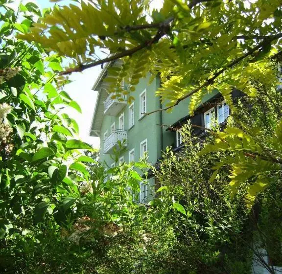 ペンション Europaisches Gaste Und Seminarhaus