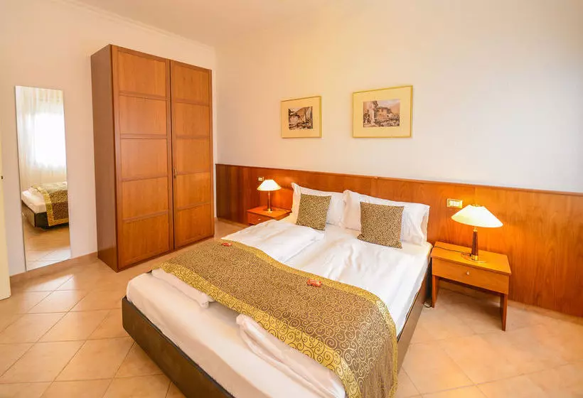 Piccola Italia Resort