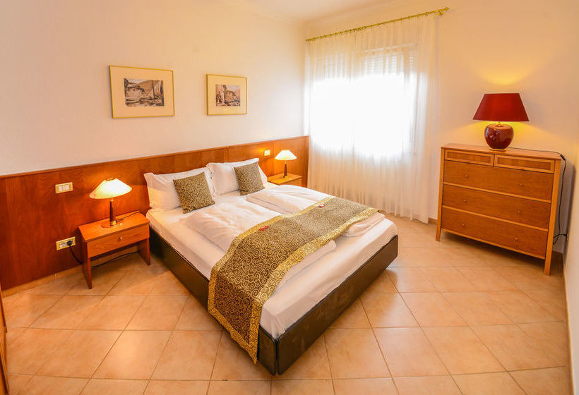 Piccola Italia Resort