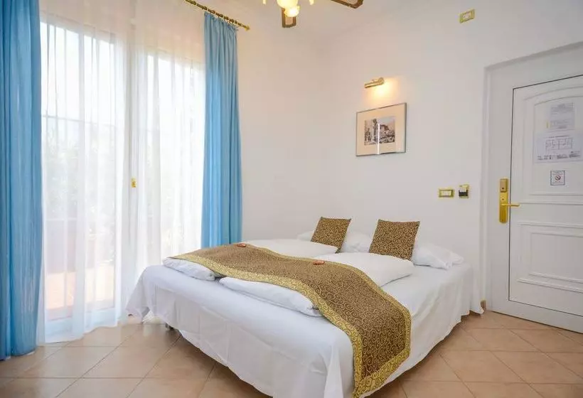 Piccola Italia Resort