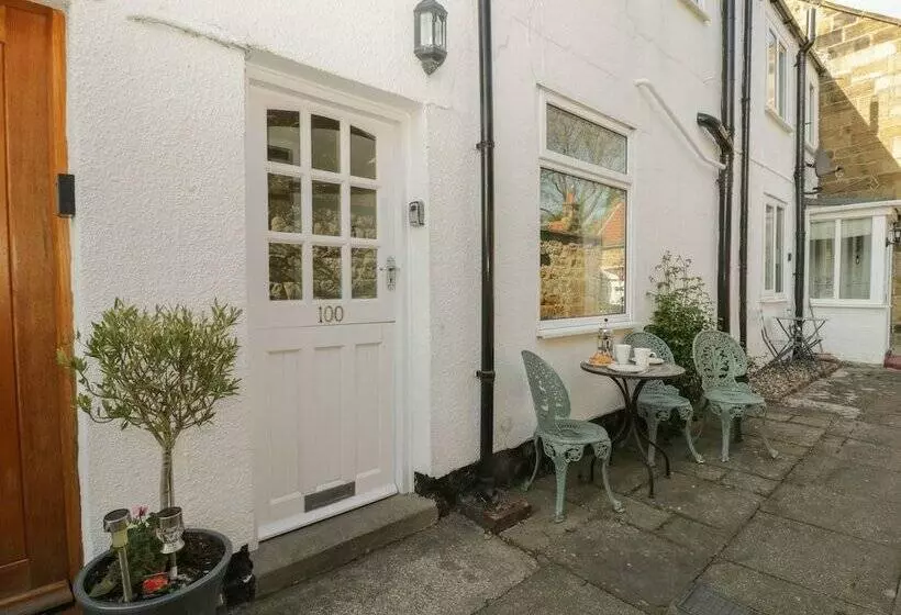 Cosy Cottage
