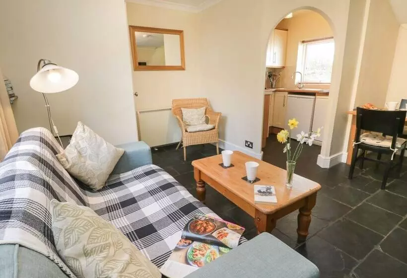 Cosy Cottage