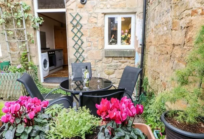 Cosy Nook