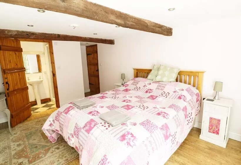 Orchard Cottage