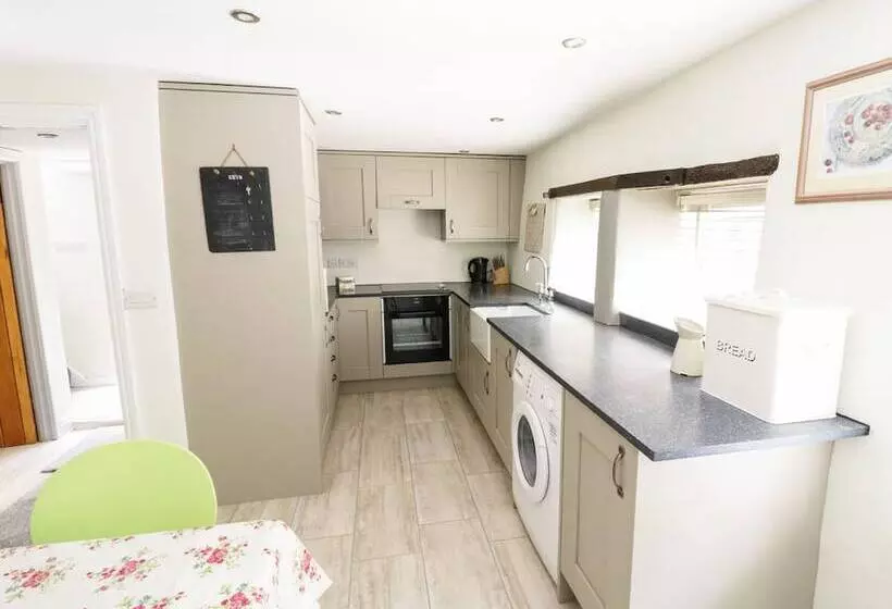 Orchard Cottage