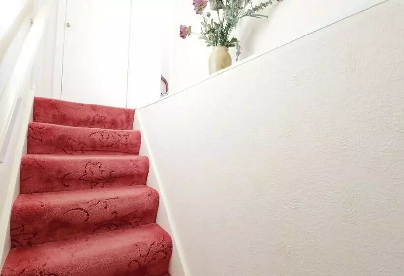 Rose Cottage