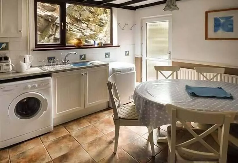 2 Graig Cottages