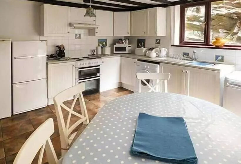 2 Graig Cottages