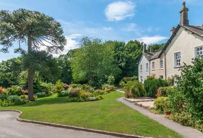 8 Kents Bank House