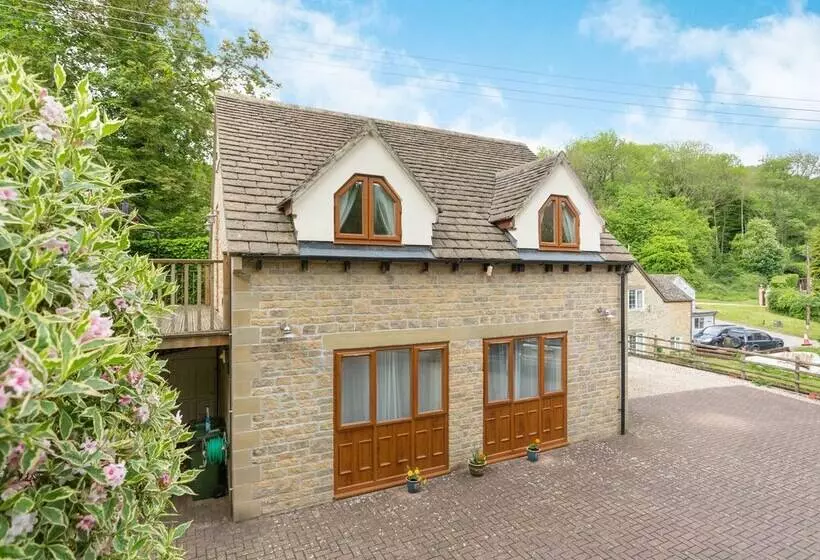 Beeches Studio