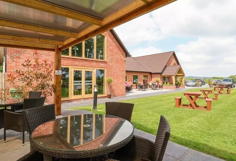Callow Lodge 22