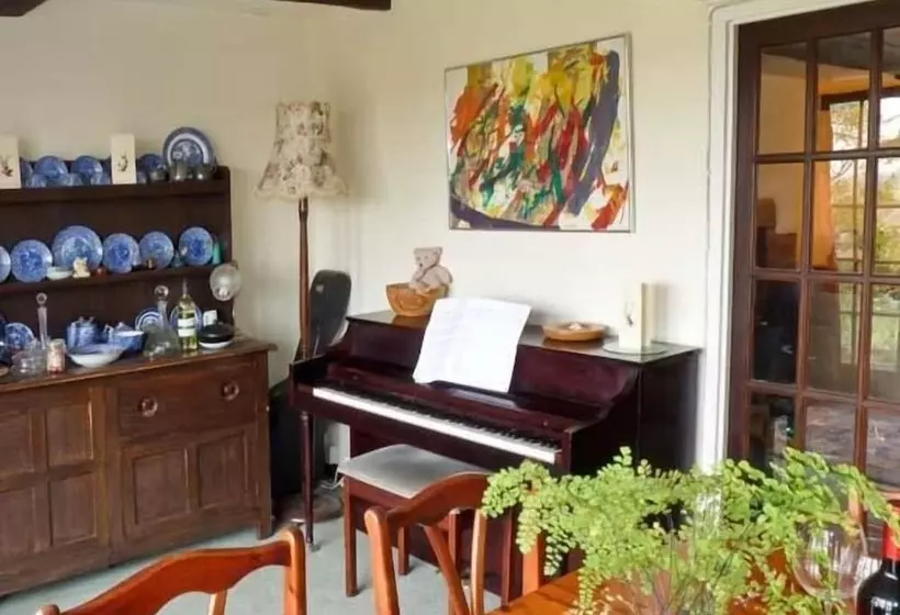Coles Cottage