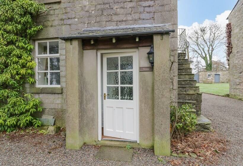 Longlands Groom S Quarters